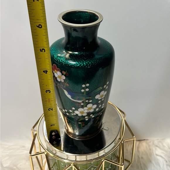 Stunning Vintage antique
Japanese enamel cloisonne vases 835 - Picture 7 of 9